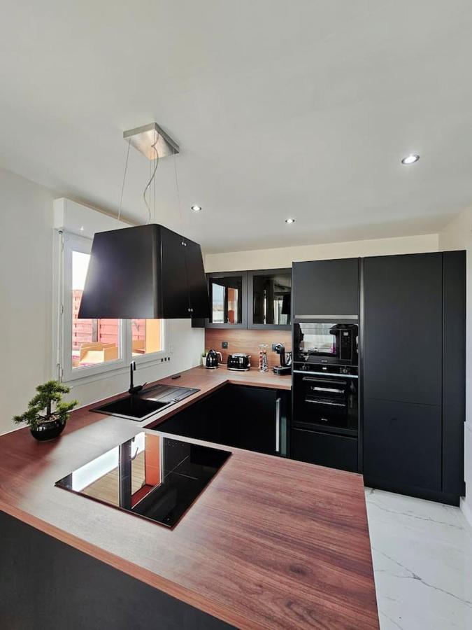 Stylish Rooftop Avec Terrasse A 2Pas De Disney Paris Montevrain Exterior photo