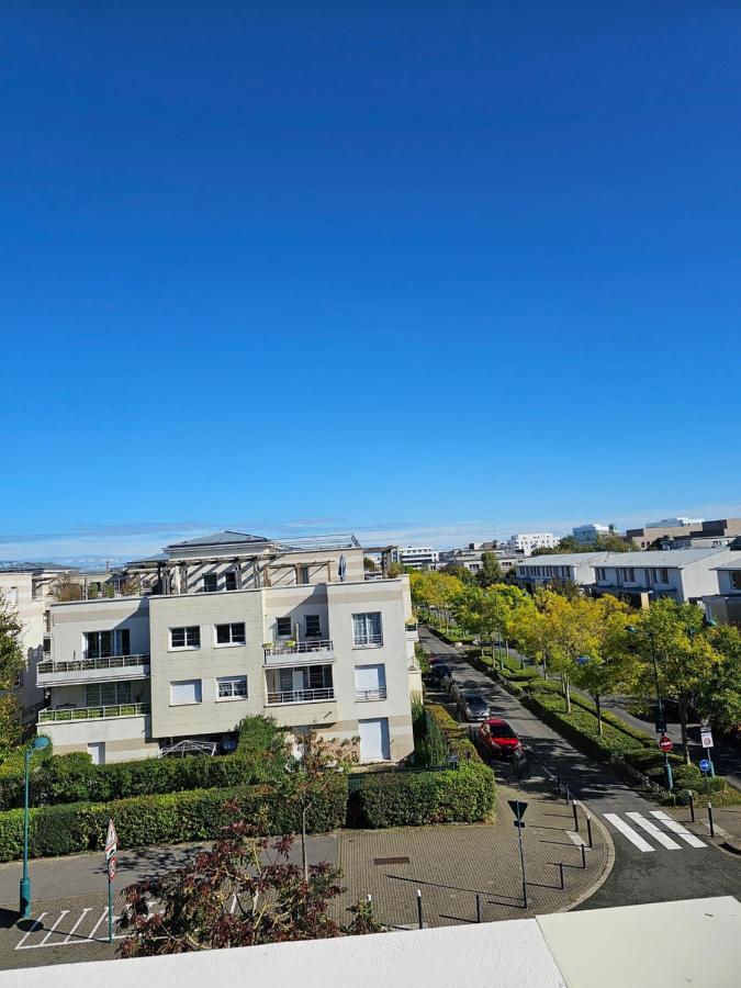 Stylish Rooftop Avec Terrasse A 2Pas De Disney Paris Montevrain Exterior photo